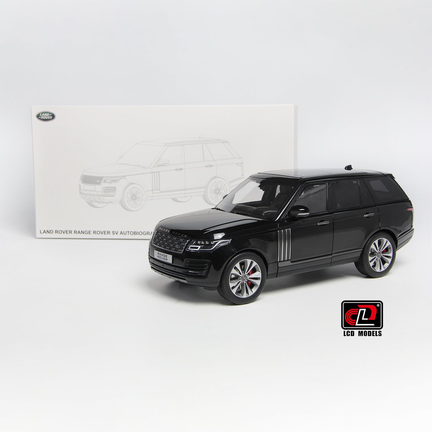 1:18 Range Rover SV Autobiography Dynamic (Black)