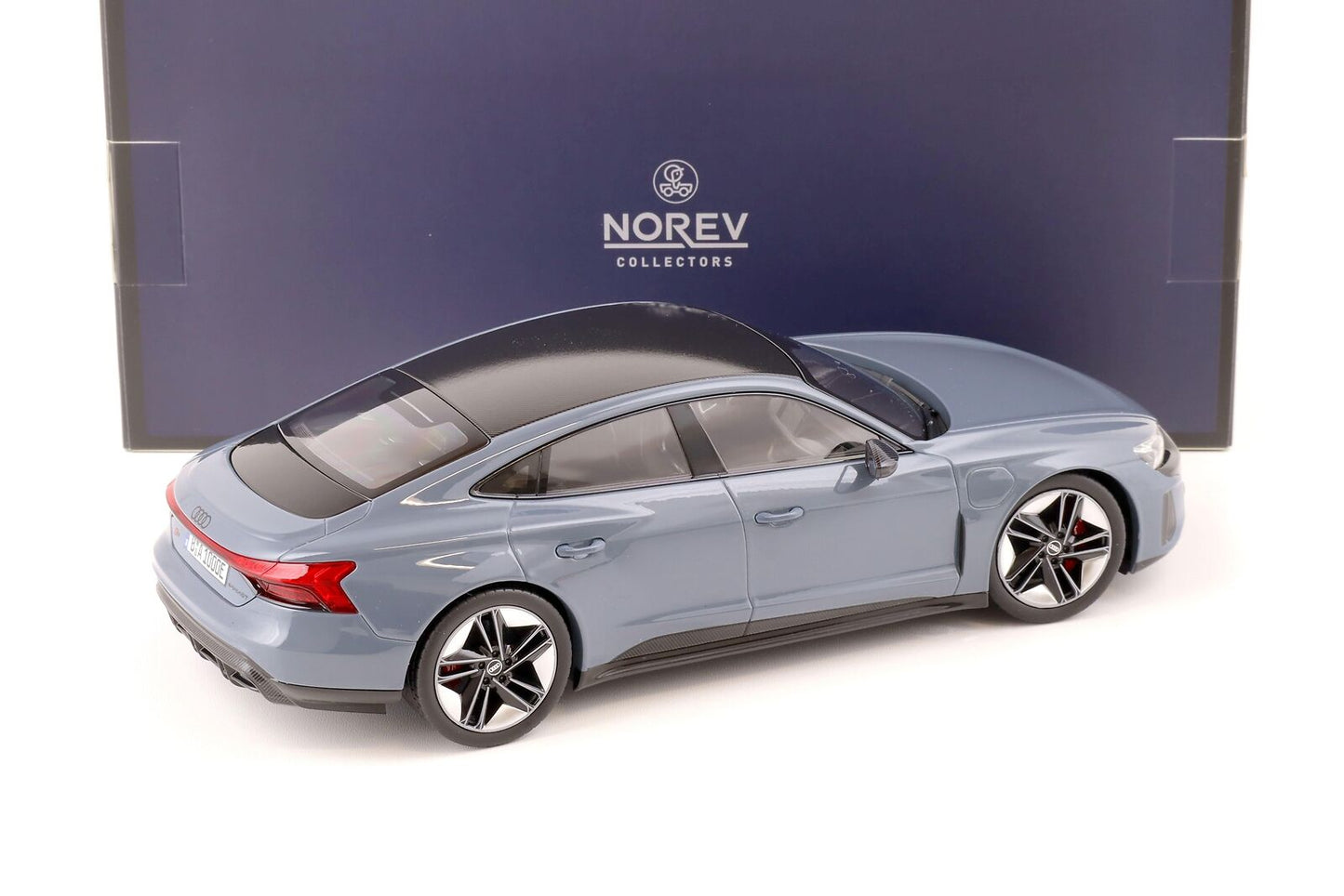 Norev 2021 Audi RS e-tron GT Grey Metallic 1:18 LIMITED