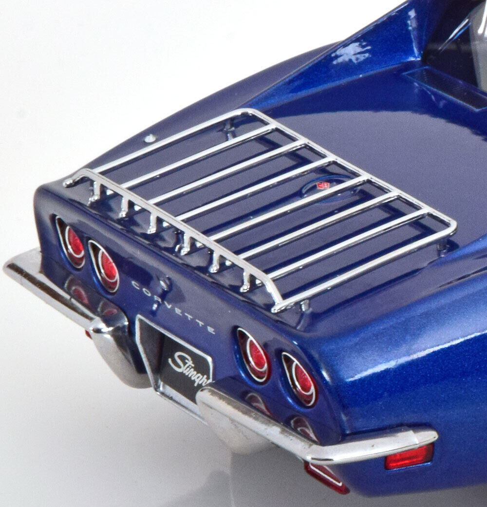 KK Scale 1972 Chevy Corvette C3 Stingray Blue (w/ Removable T-Tops) 1:18