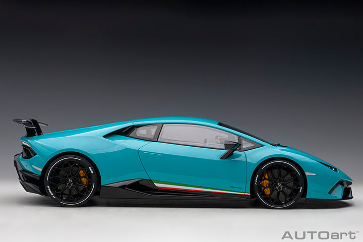 AUTOart Lamborghini Huracan Performante Blu Glauco (Solid Blue) 1:12