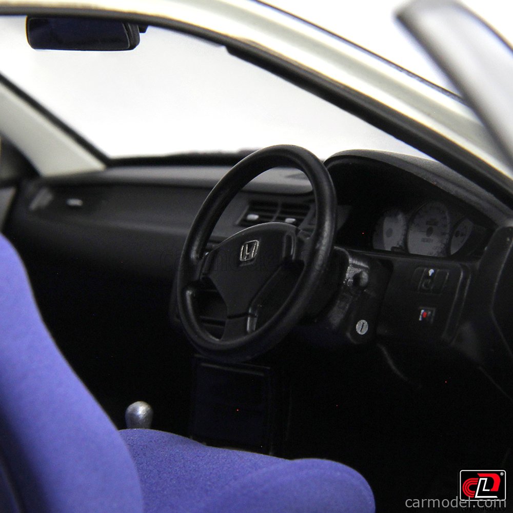 LCD 1993 Honda Civic SiR II EG6 V-Tech Hatchback White 1:18