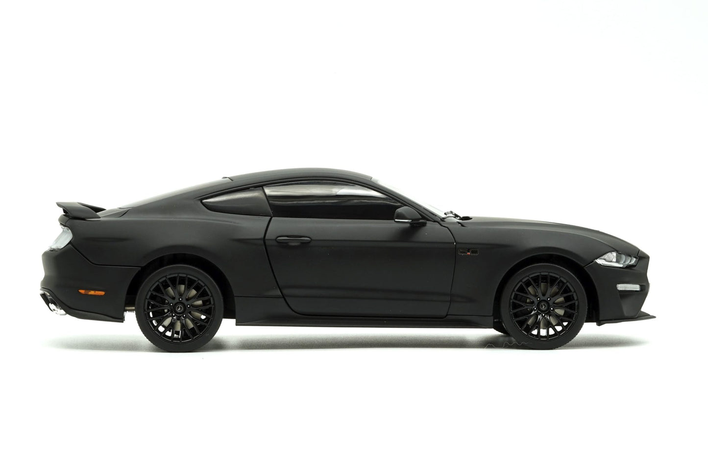 Diecast Masters 2019 Ford Mustang GT 5.0 Coupe RHD Matte Black (Customizable) 1:18