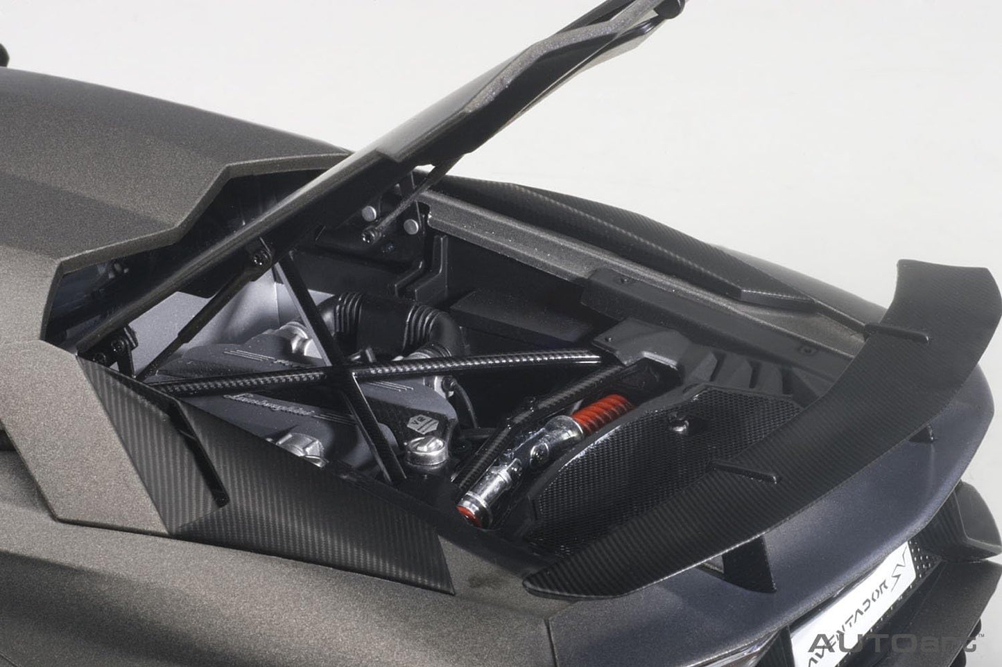 AUTOart 2015 Lamborghini Aventador LP750-4SV Titanium Matte Grey 1:18
