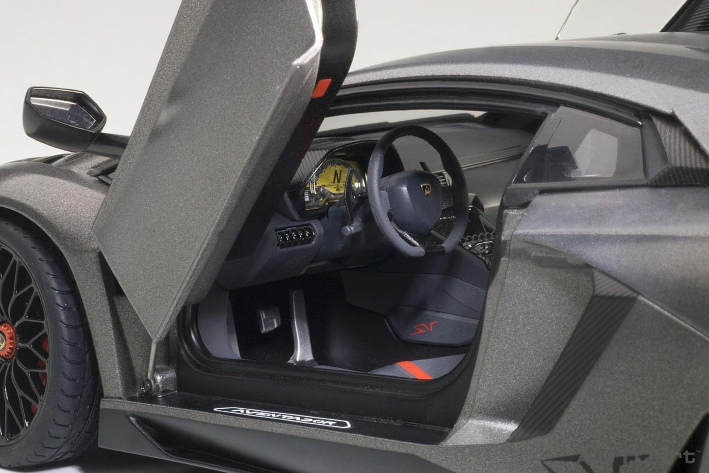 AUTOart 2015 Lamborghini Aventador LP750-4SV Titanium Matte Grey 1:18