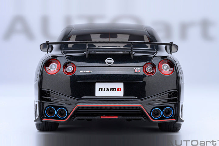 AUTOart 2022 Nissan Skyline GT-R (R35) Nismo Special Edition Meteor Flake Black Pearl 1:18