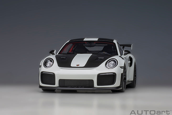 AUTOart Porsche 911 991.2 GT2 RS w/ Weissach Pkg White 1:18