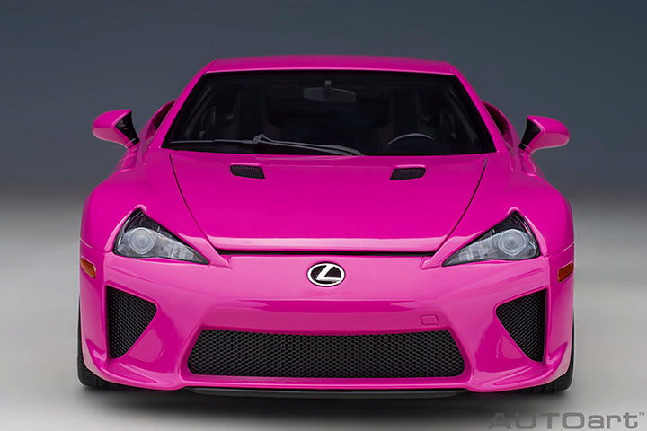 AUTOart 2012 Lexus LFA Passionate Pink 1:18