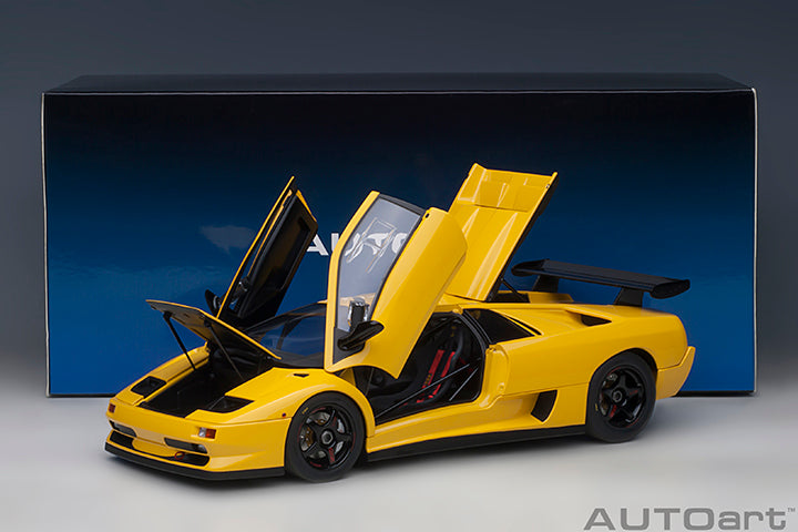 AUTOart Lamborghini Diablo SV-R Superfly Yellow 1:18