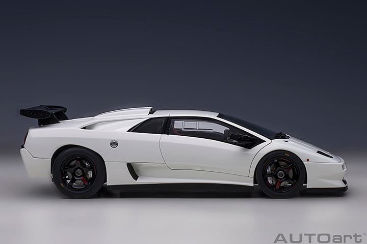 AUTOart Lamborghini Diablo SV-R Impact White 1:18