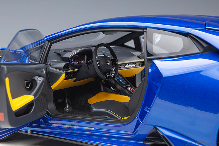 AUTOart Lamborghini Huracan EVO Blu Nethuns (Metallic Blue) 1:18