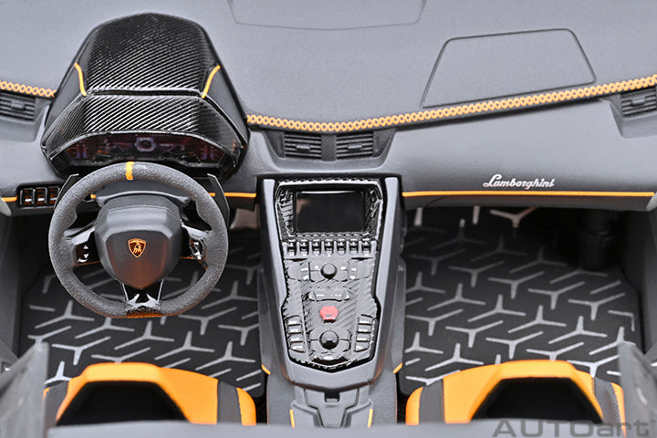 AUTOart 2016 Lamborghini Aventador SVJ Arancio Atlas (Pearl Orange) 1:18