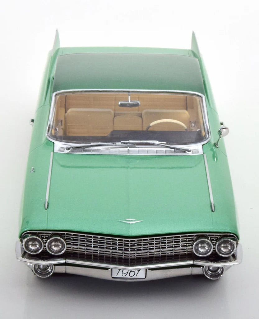 KK Scale 1961 Cadillac Series 62 Coupe DeVille Light Green Metallic 1:18