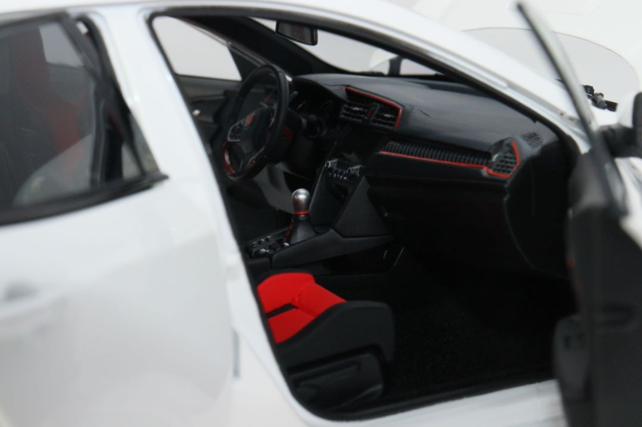 LCD 2020 Honda Civic Type-R (FK8) White 1:18
