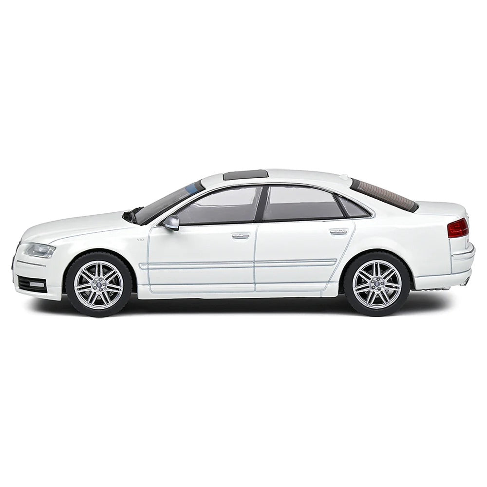 Solido 1:43 2010  Audi S8 (D3) White