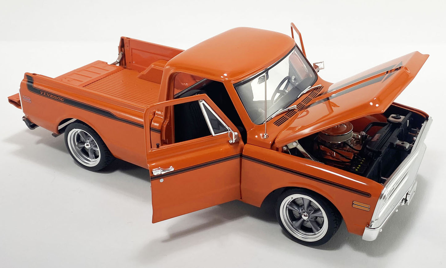 Acme 1969 Chevrolet C-10 Custom Yenko Pickup Truck Hugger Orange 1:18