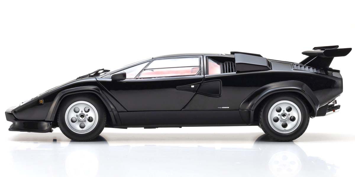 Kyosho 1982 Lamborghini Countach LP500 Quattrovalvole Black 1:18 RESIN