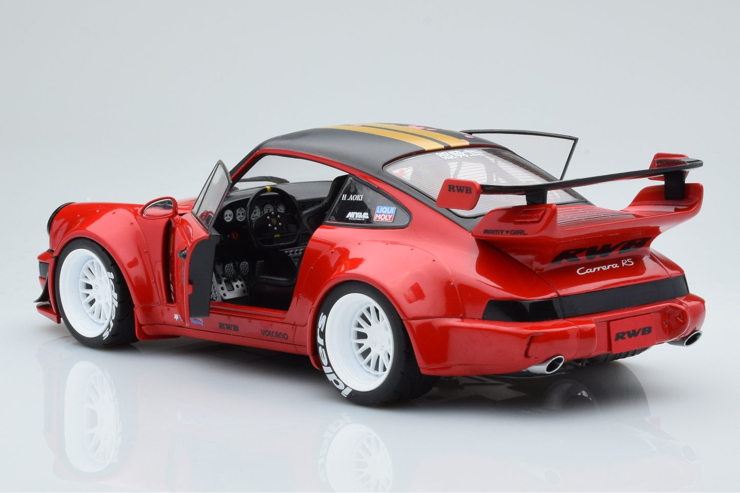 Solido Porsche 911 964 RWB Sakura Red 1:18