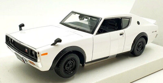 Maisto 1973 Nissan Skyline GT-R Coupe (KPGC110) White 1:24