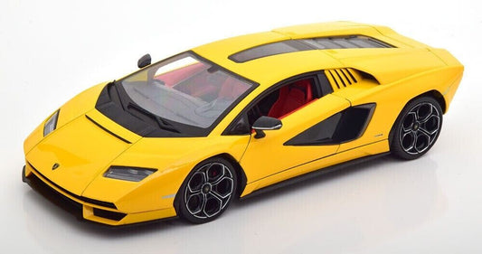 Maisto 2021 Lamborghini Countach LPI 800-4 Yellow Metallic 1:18 LIMITED