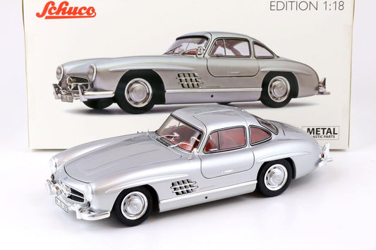 Schuco 1954-1957 Mercedes Benz 300SL Gullwing Silver 1:18