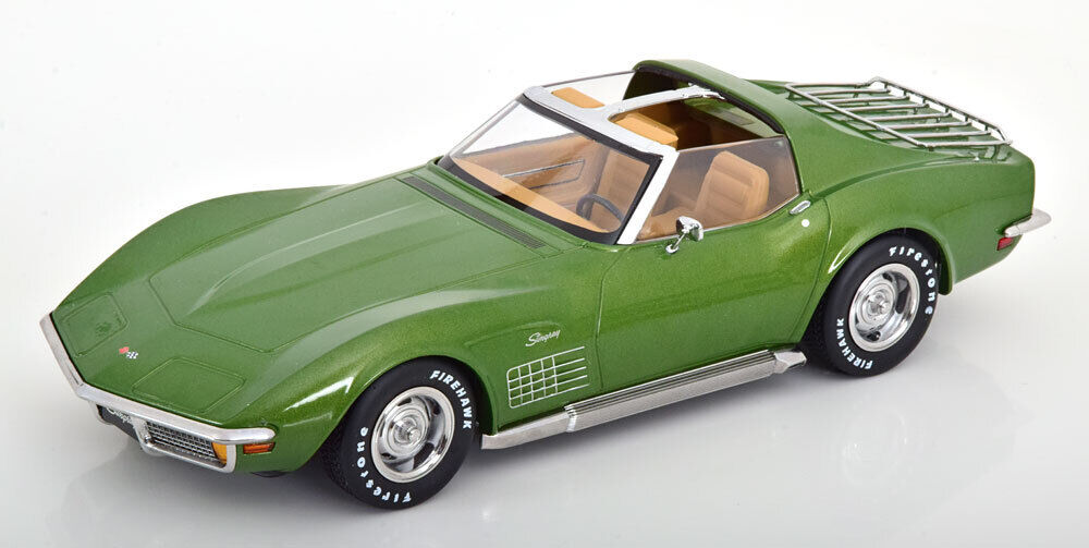 KK Scale 1972 Chevy Corvette C3 Stingray Green (w/ Removable T-Tops) 1:18