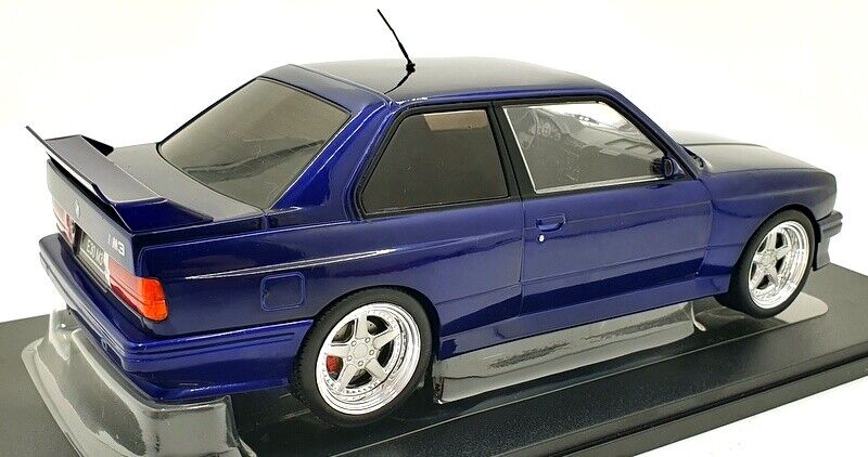 Ixo 1989 BMW E30 M3 Coupe Dark Blue Metallic w/ Deep Dish Wheels 1:18