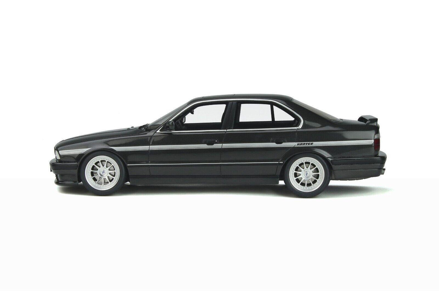 Otto 1989 BMW M5 E34 Hartge H5 V12 Diamond Black Metallic 1:18