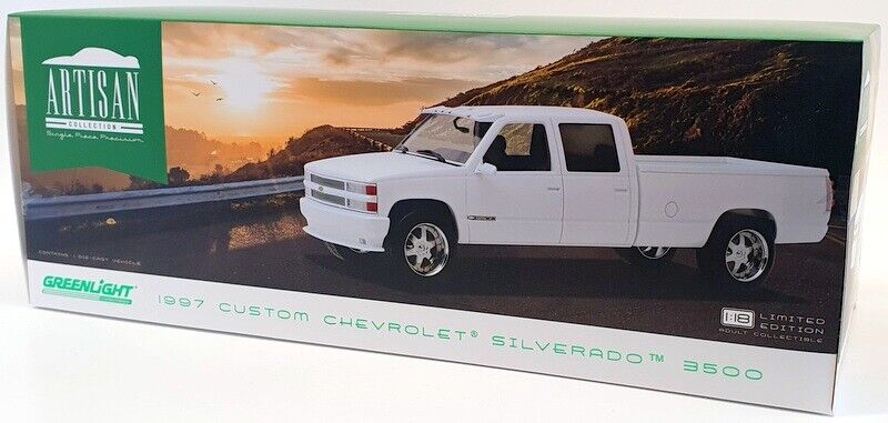 Greenlight Artisan 1997 Chevy Silverado Crew Cab 3500 Pickup Olympic White 1:18
